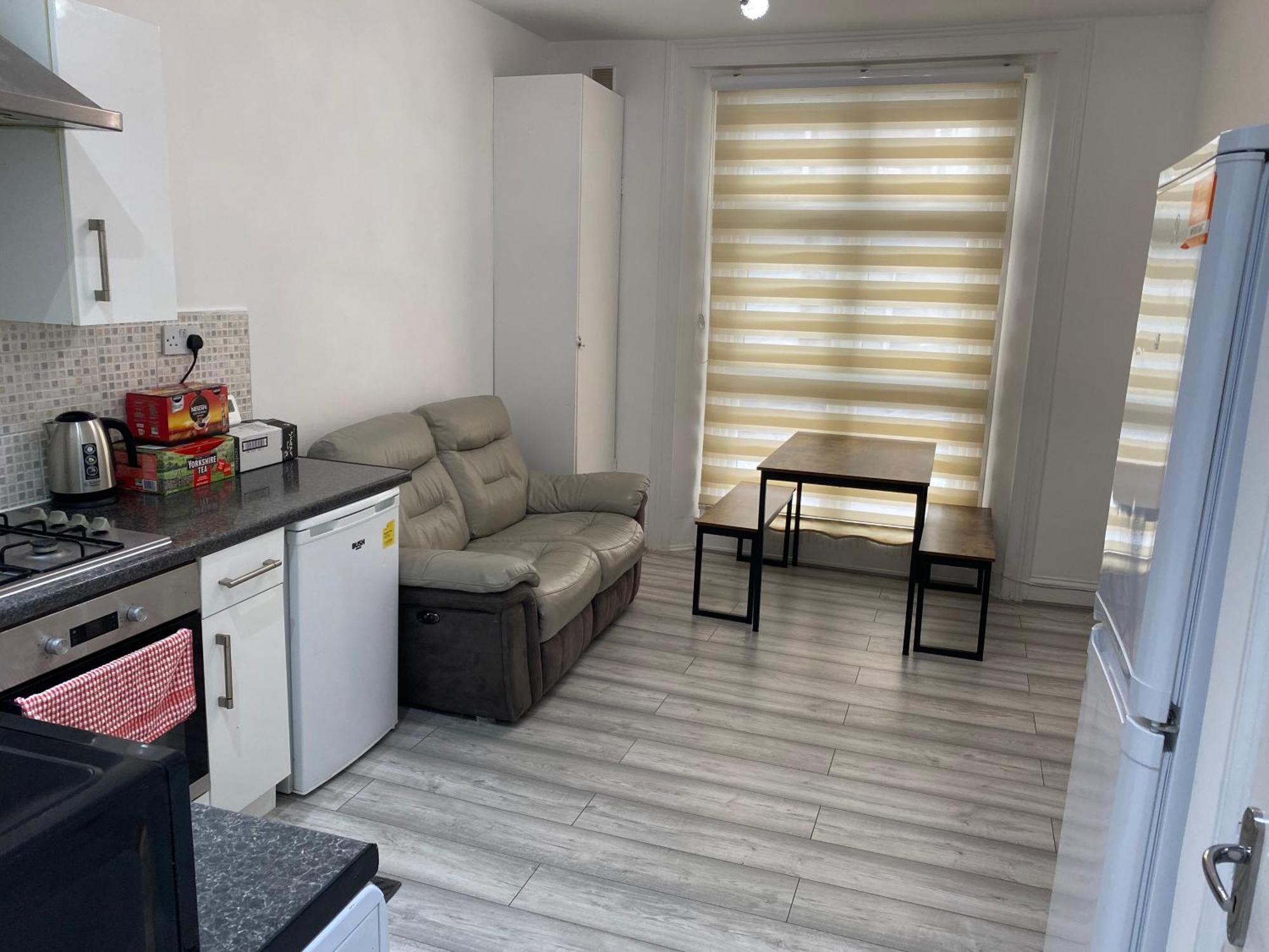 The Apartament Londra